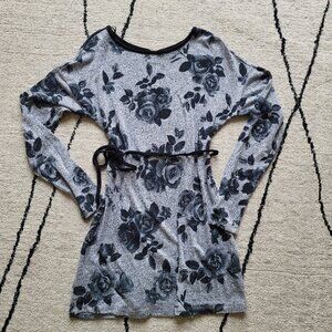 Stork & Babe Maternity Sweater with Tie Belt Detail - size XS